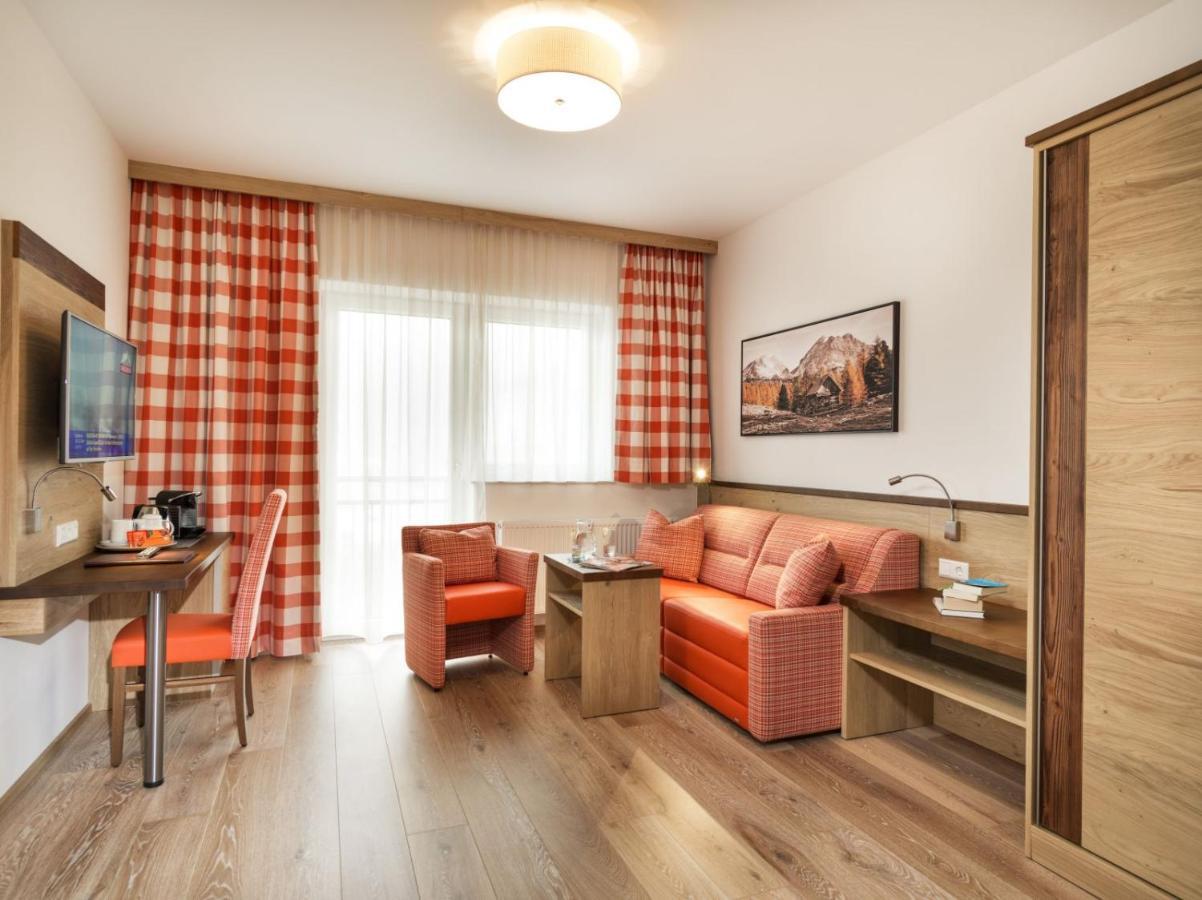Apartments & Garni Alpenrose Obertauern Exterior photo