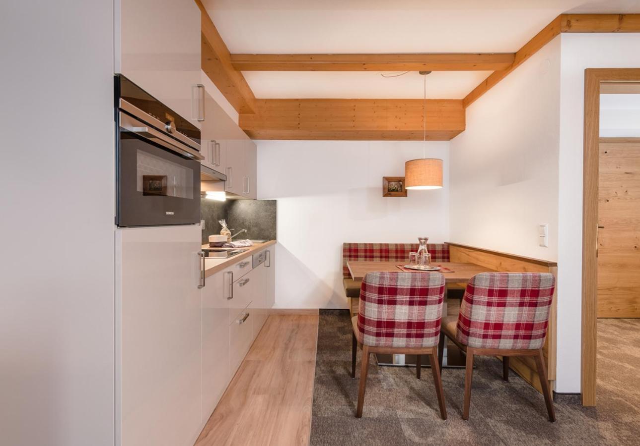 Apartments & Garni Alpenrose Obertauern Exterior photo